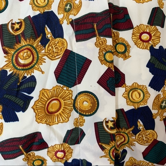 Vintage KORET Printed Graphic Medals Top Size 12 - Picture 3 of 4